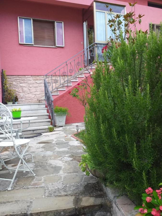 Bed & Breakfast La Rosa Rossa Cagli Exterior photo