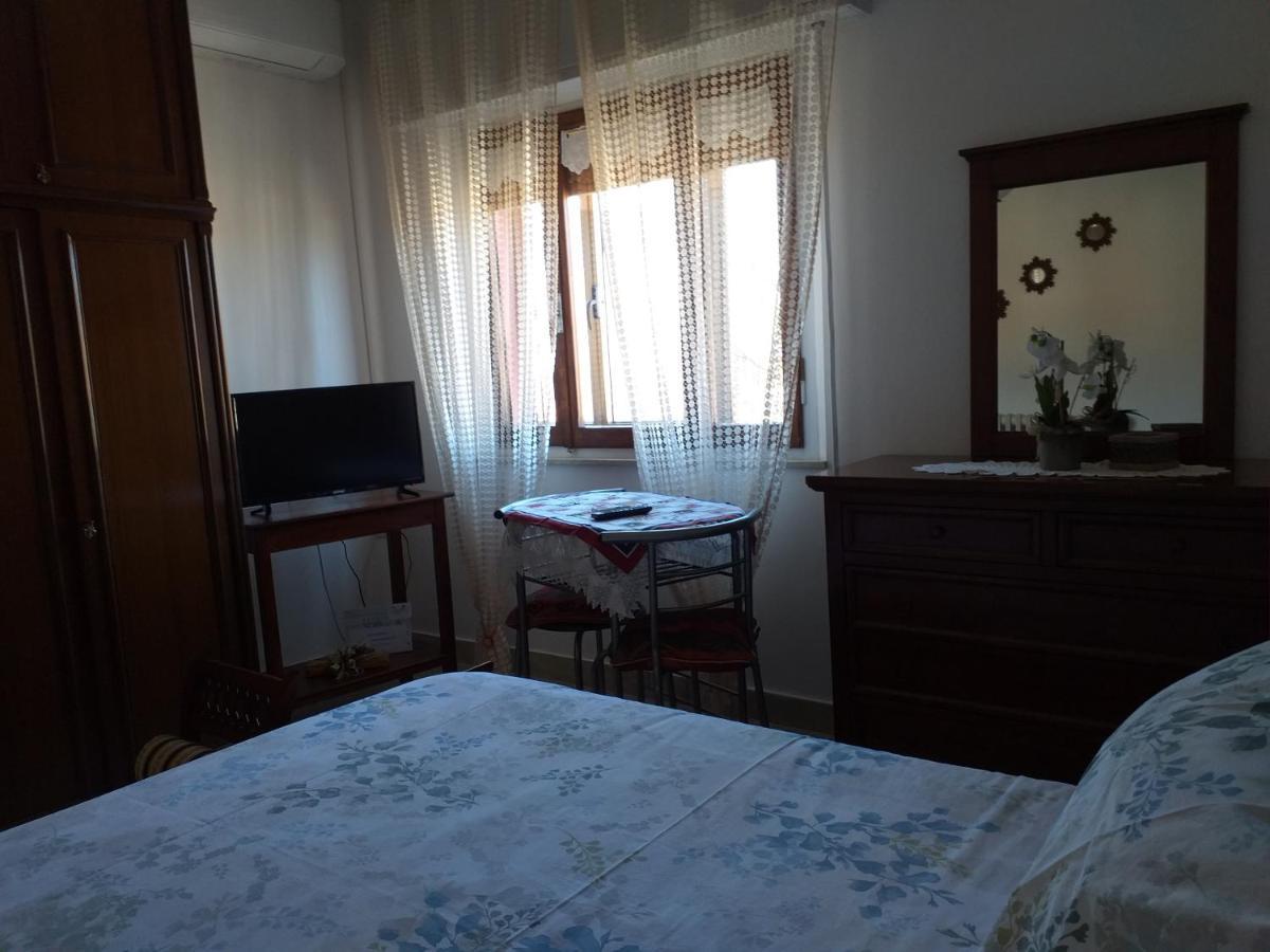 Bed & Breakfast La Rosa Rossa Cagli Exterior photo